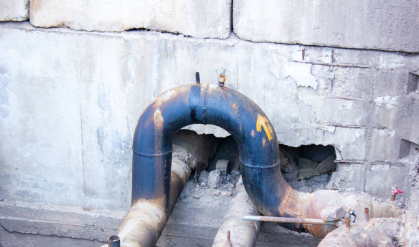 Best Water damage restoration near me  in West Ishpeng, MI